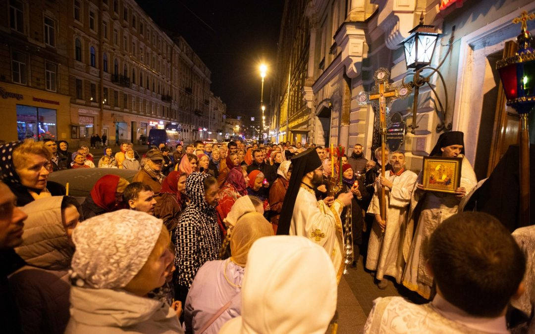 Святую Пасху молитвенно встретили на петербургском подворье Коневского монастыря