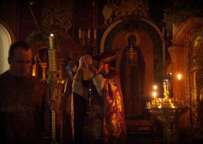 Богослужения Недели Крестопоклонной совершены на петербургском подворье Коневской обители