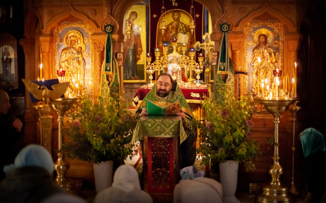 В праздник Святой Троицы на петербургском подворье Коневской обители совершены торжественные богослужения