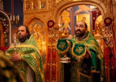 В праздник Святой Троицы — Пятидесятницу на петербургском подворье Коневской обители совершены торжественные богослужения