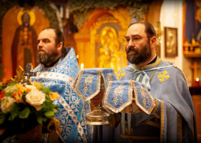 На петербургском подворье Коневской обители совершены богослужения праздника Благовещения и Недели Крестопоклонной